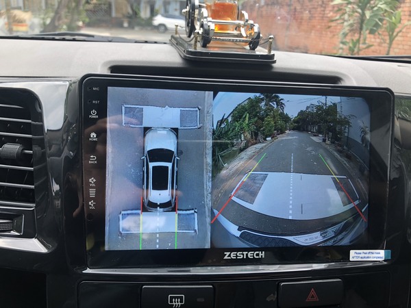 camera-sau-dvd-android-zestech-toyota-fortuner