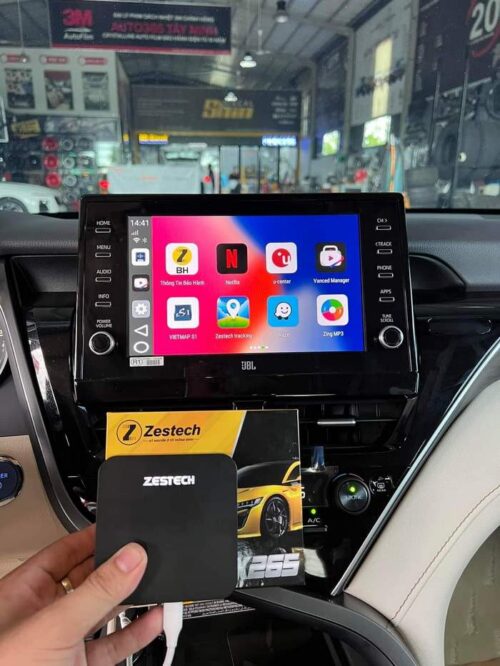 Lắp đặt Android box xe hơi Toyota Camry