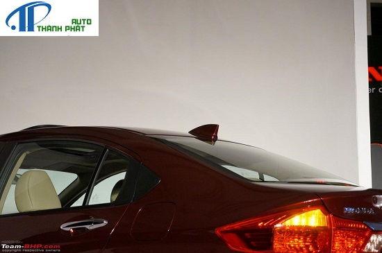 antenna-duoi-ca-honda-city