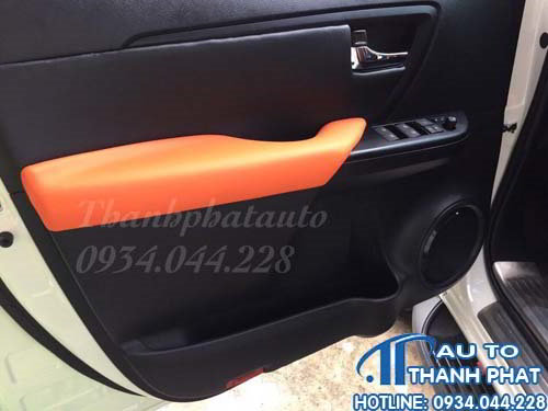 may bọc ghế da cho xe toyota fortuner 2019
