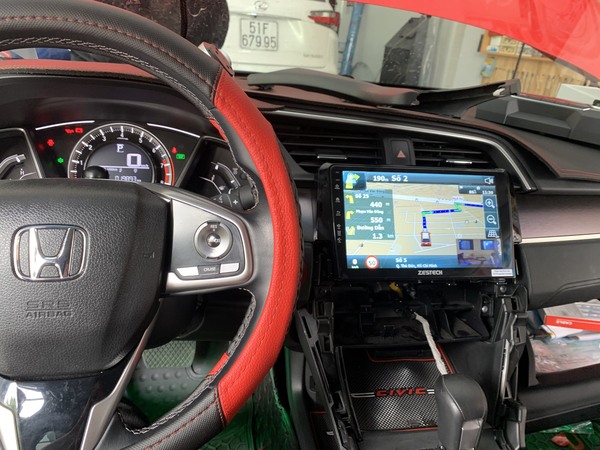 da-nhiem-man-hinh-dvd-android-zestech-honda-civic
