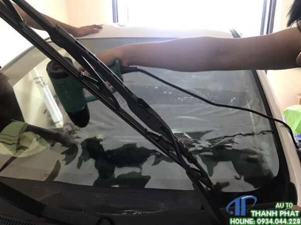 Dán Phim Cách Nhiệt Cho Xe Camry Tại Tphcm