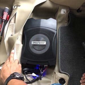 Gắn Loa Sub Cho Xe Kia Rondo_Cửa Hàng Thành Phát