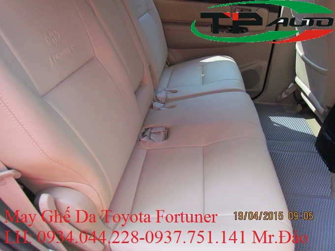 /ghế da xe fortuner7