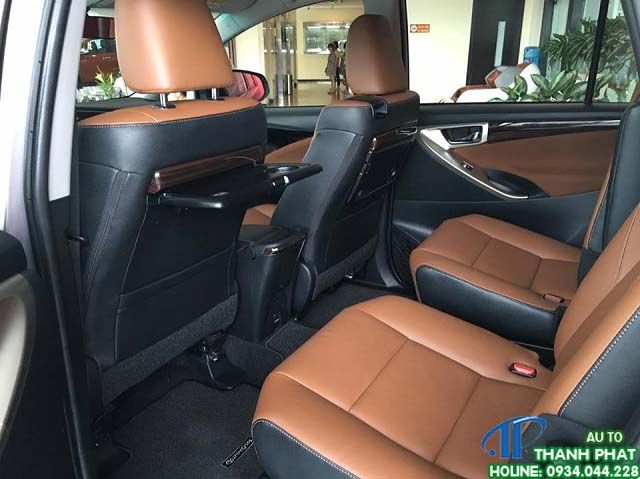 ghế xe inova 2017