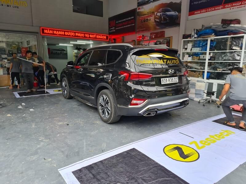 lap-dat-camera-360-xe-hyundai-santafe-model-2020