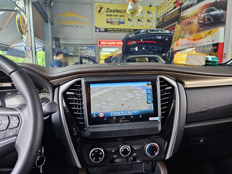 Màn hình android Isuzu Mux