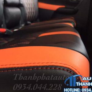 May Bọc Ghế Da Cho Xe Toyota Fortuner 2019 0934044228