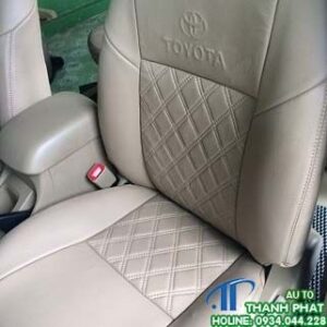 May Bọc Ghế Da Xe Toyota Hilux