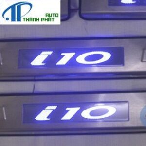 Nẹp Bước Chân Chống Trầy Hyundai Grand I10