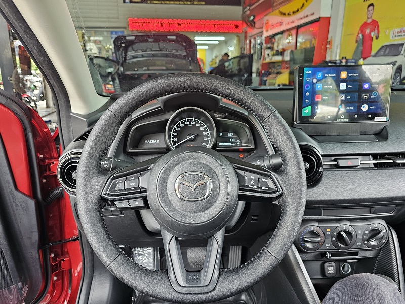 Phím Media Mazda 2 AT 2024 Bản Thiếu