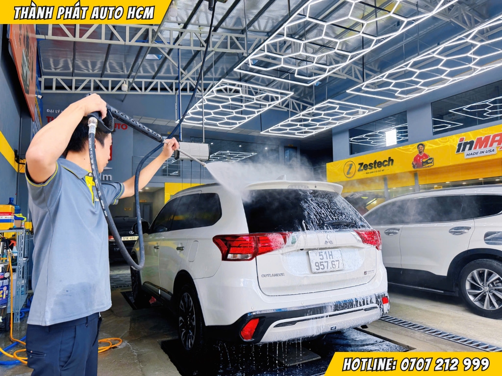 Báo Giá Dán Phim Cách Nhiệt Ô Tô Quận Thủ Đức