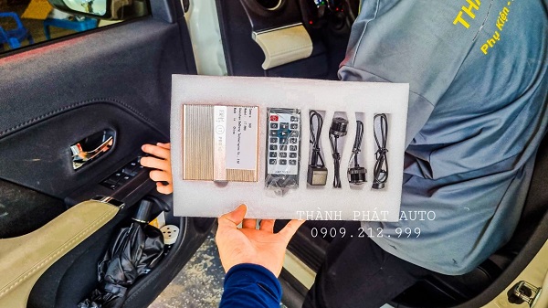 camera-dct-thanh-phat Toyota Camry Lắp Camera 360 DCT Tích Hợp Màn Hình Zin Mắt Cam SONY