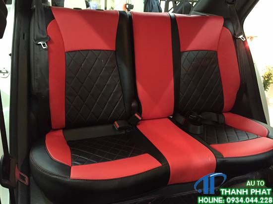 may ghế da xe hyundai i20 kiểu caro ở Quận 5