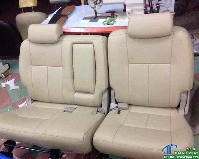 may màu rin ghế da xe innova
