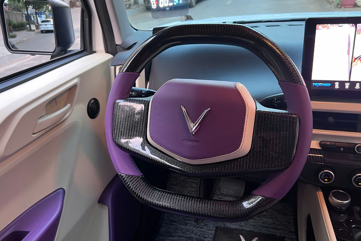 Bọc Da Vô Lăng Cho VinFast VF3 Tận Nơi