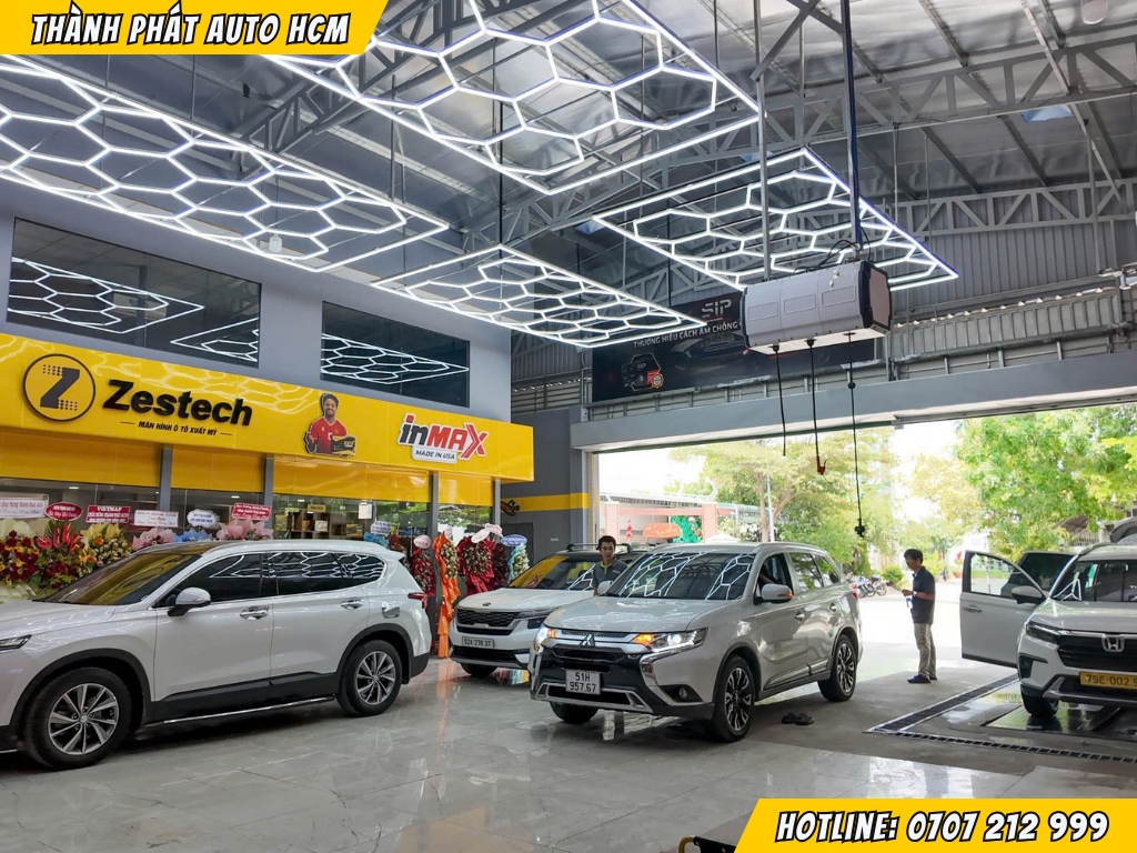 Lắp Camera Hành Trình Zestech Tại Gò Vấp Tận Nơi