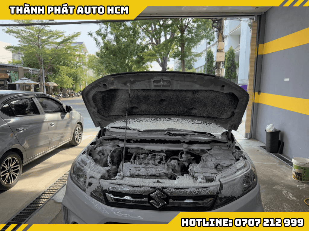 Vệ Sinh Nội Thất Ô Tô Tại Quận Gò Vấp
