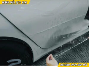 Dán Phim Cách Nhiệt - Chọn Phụ Kiện Ngoại Thất Cho Xe Limo Green