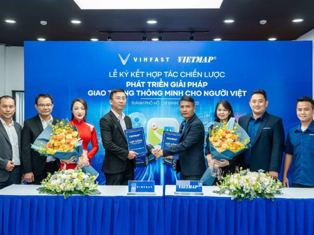 Vietmap Live Đồng Hành Cùng VinFast – Bản Đồ Thông Minh Cho Người Việt