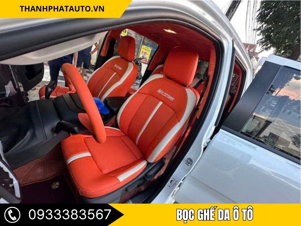Bọc ghế da ô tô màu đỏ thể thao tại Tây Ninh – mẫu Wildtrak thiết kế cá tính, da bền đẹp, lắp đặt bởi Thành Phát Auto.