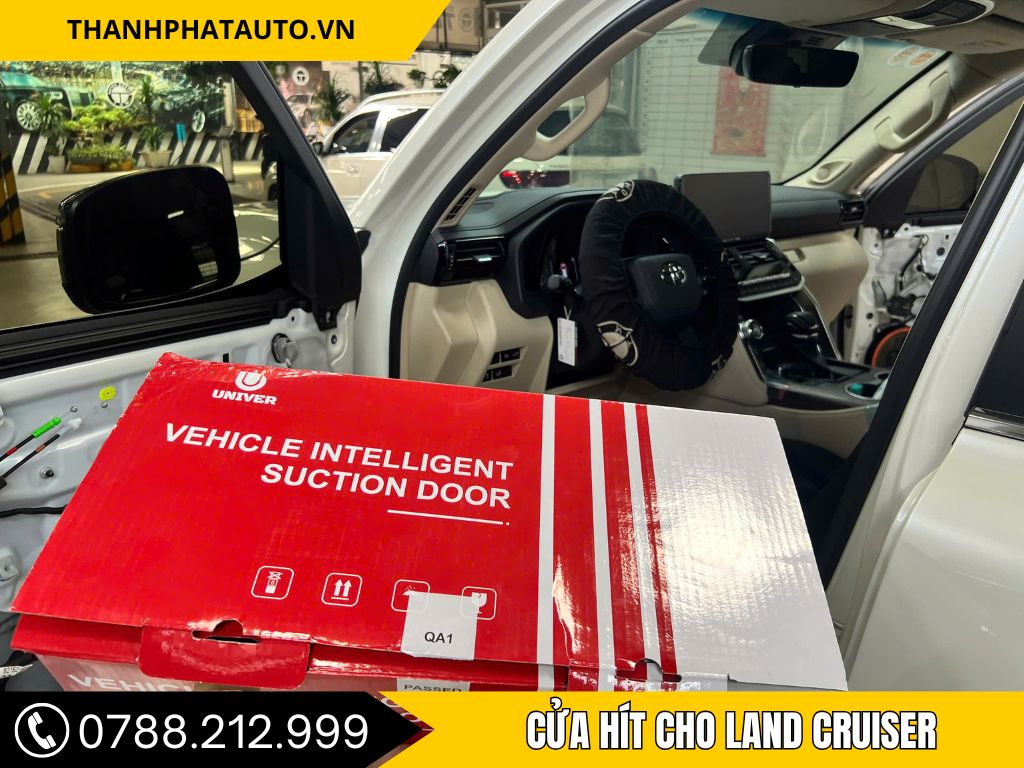 Cửa Hít Ô Tô Land Cruiser