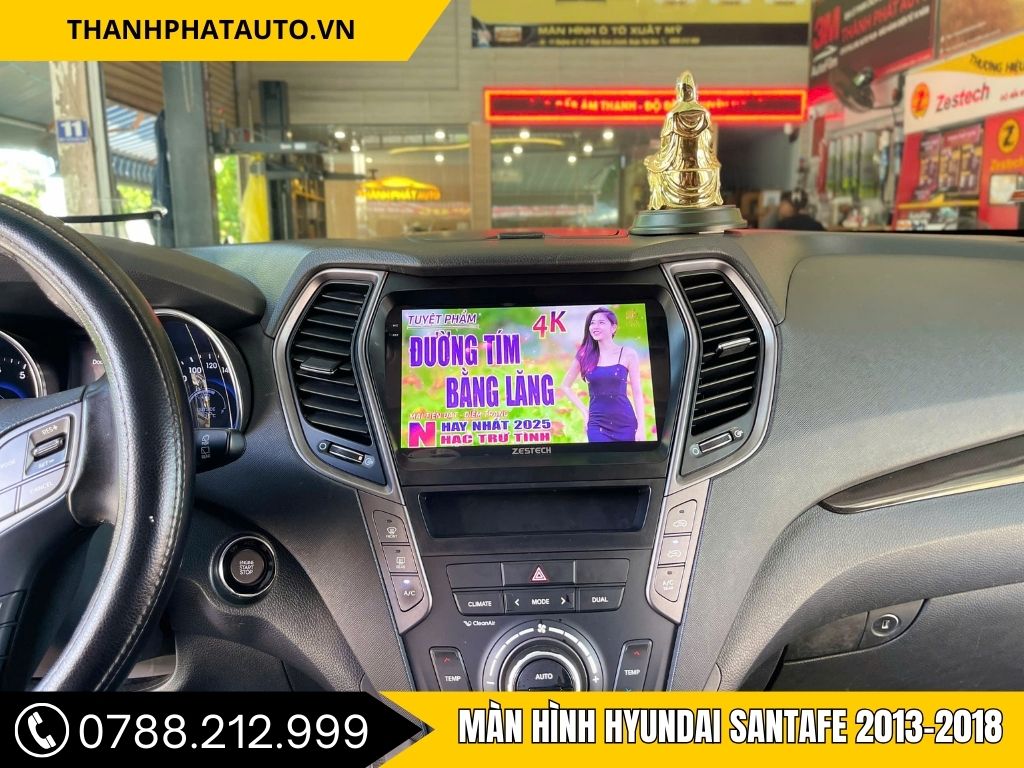 Màn hình Hyundai Santafe