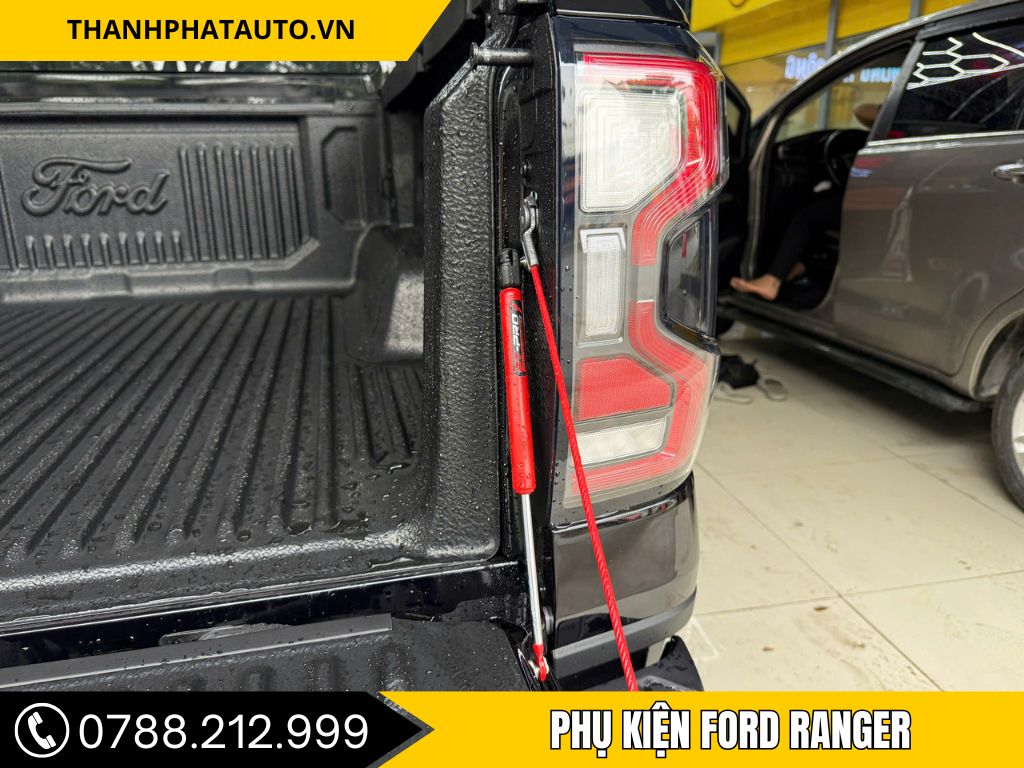 Phụ Kiện Ford Ranger XLS 2025