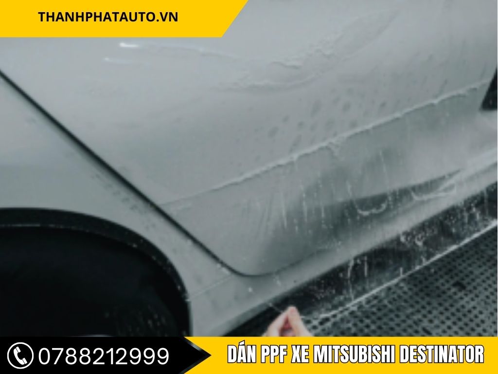 Dịch Vụ Dán PPF Xe Mitsubishi Destinator Chuyên Nghiệp