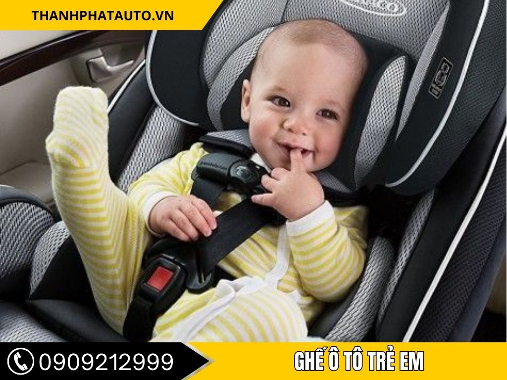 Với thiết kế phù hợp cho trẻ nhỏ, Ghế Trẻ Em Ô Tô ISOFIX hỗ trợ nâng đỡ đầu và lưng bé đúng chuẩn. Đệm êm ái giúp bé luôn dễ chịu dù di chuyển xa.
