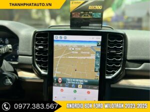 Giao diện Android Box Ford Wildtrak 2023-2025 khi chạy Google Maps