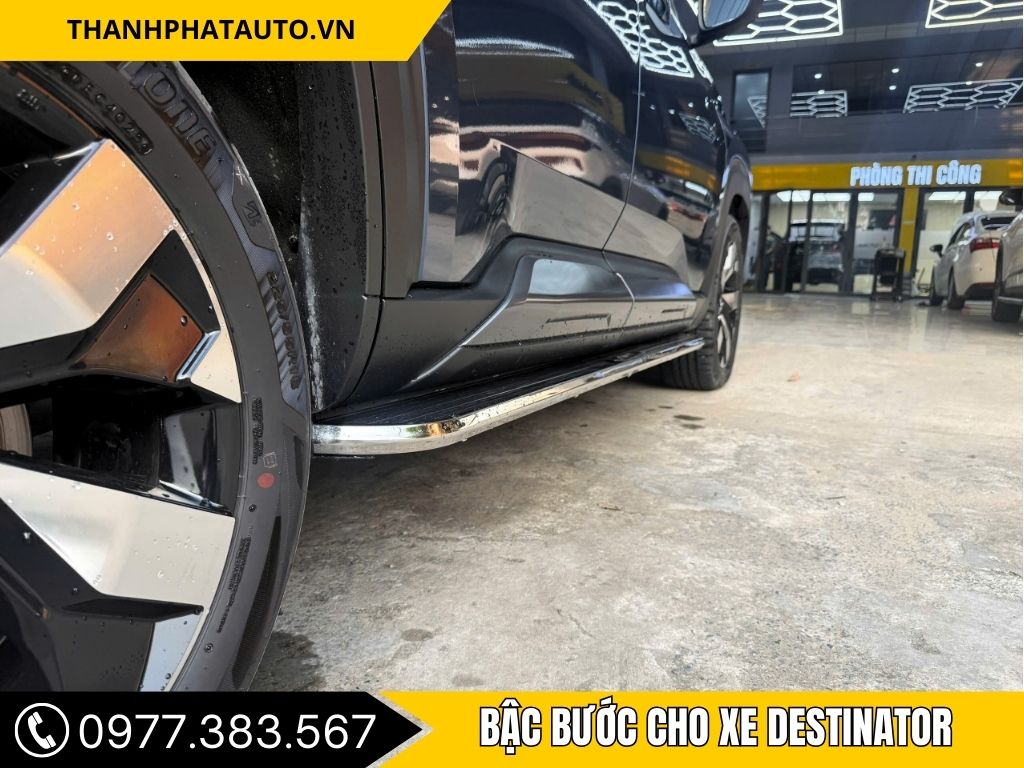 Bậc Bước Cho Xe Mitsubishi Destinator - Nâng Cấp Tiện Ích 