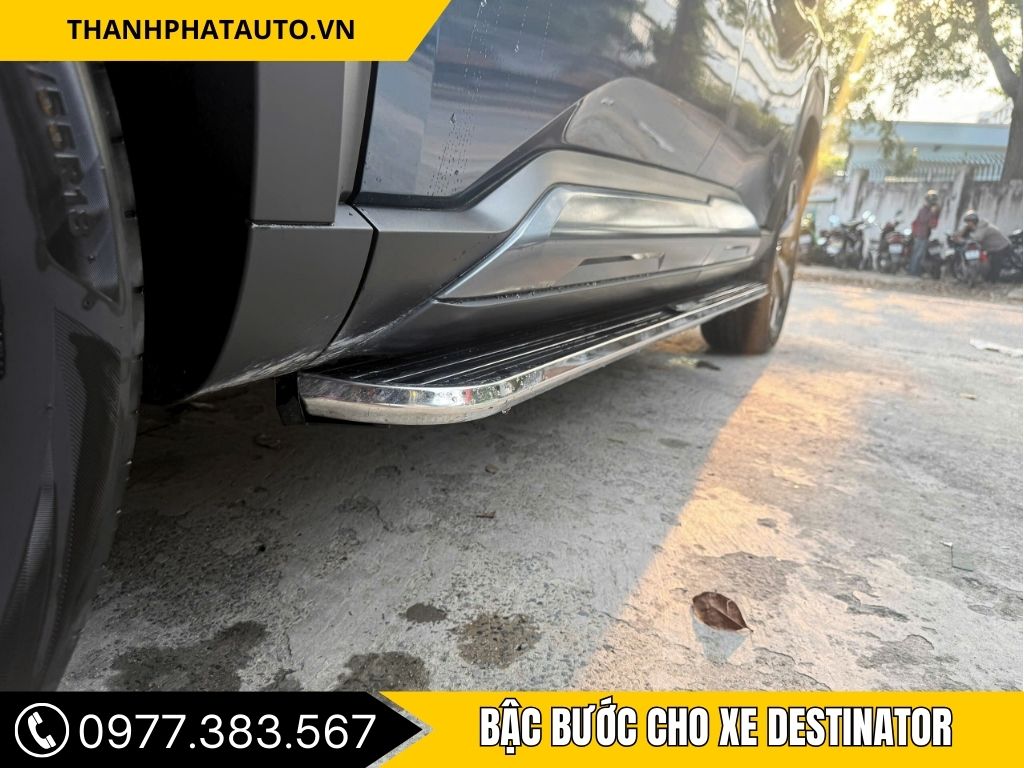 Bậc Bước Cho Xe Mitsubishi Destinator - Nâng Cấp Tiện Ích 