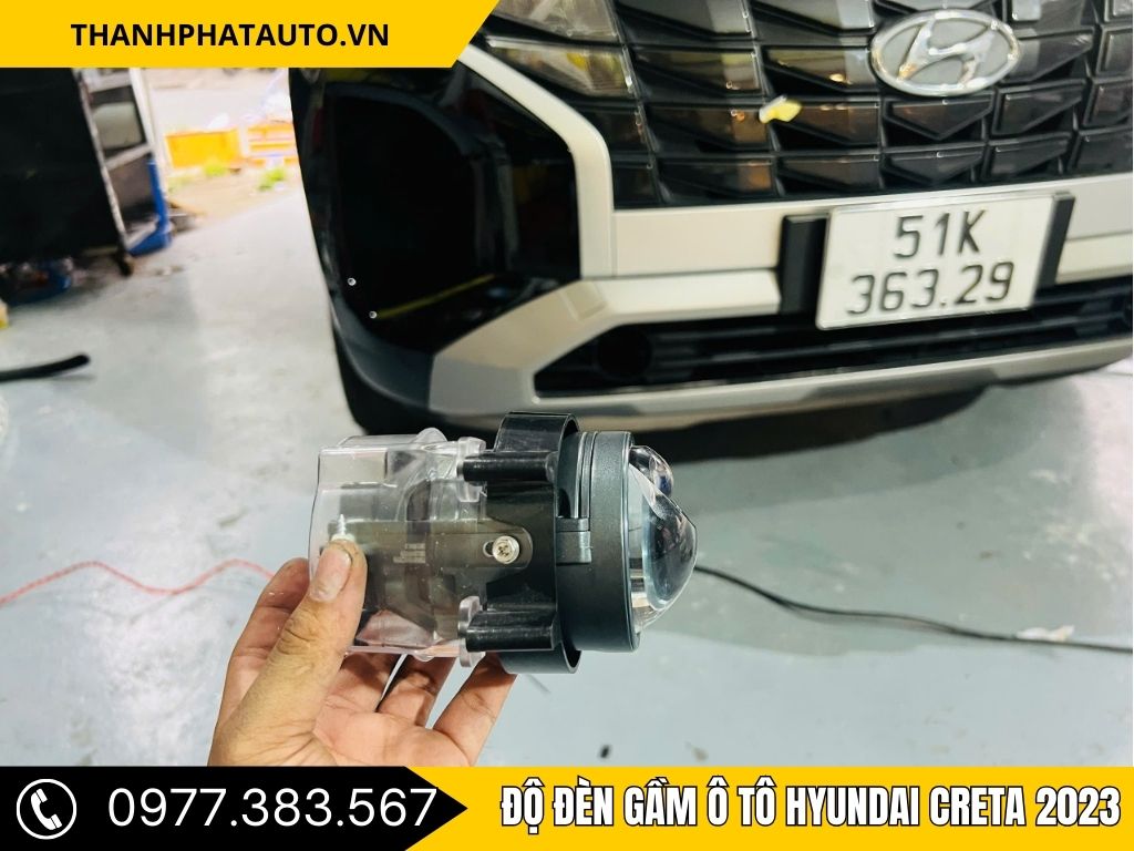 Cận cảnh bộ đèn gầm sau khi độ đèn gầm ô tô Hyundai Creta 2023 tại gara