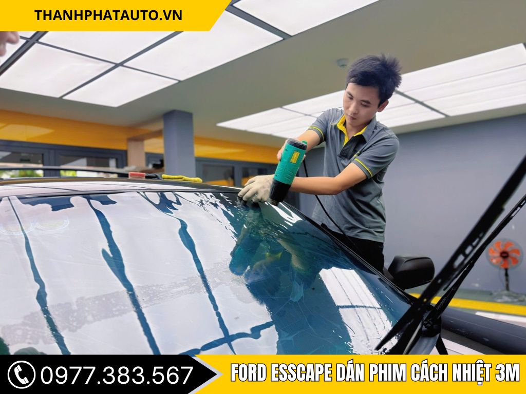 Hình Ảnh Ford Escape Dán Phim Cách Nhiệt 3M