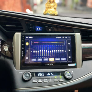 Màn hình Android cho Toyota Innova