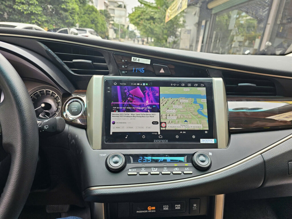 Màn hình Android cho Toyota Innova 
