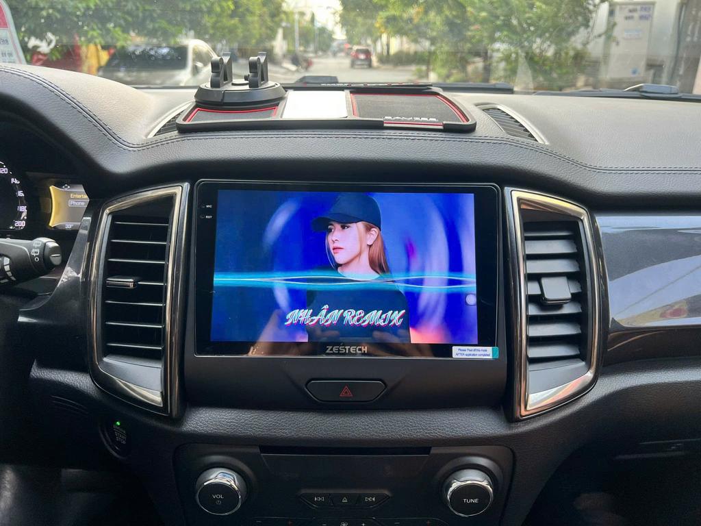 Màn Hình Android Ford Everest 2017 Chính Hãng - Lắp Đặt Tận Nơi chính hãng 2