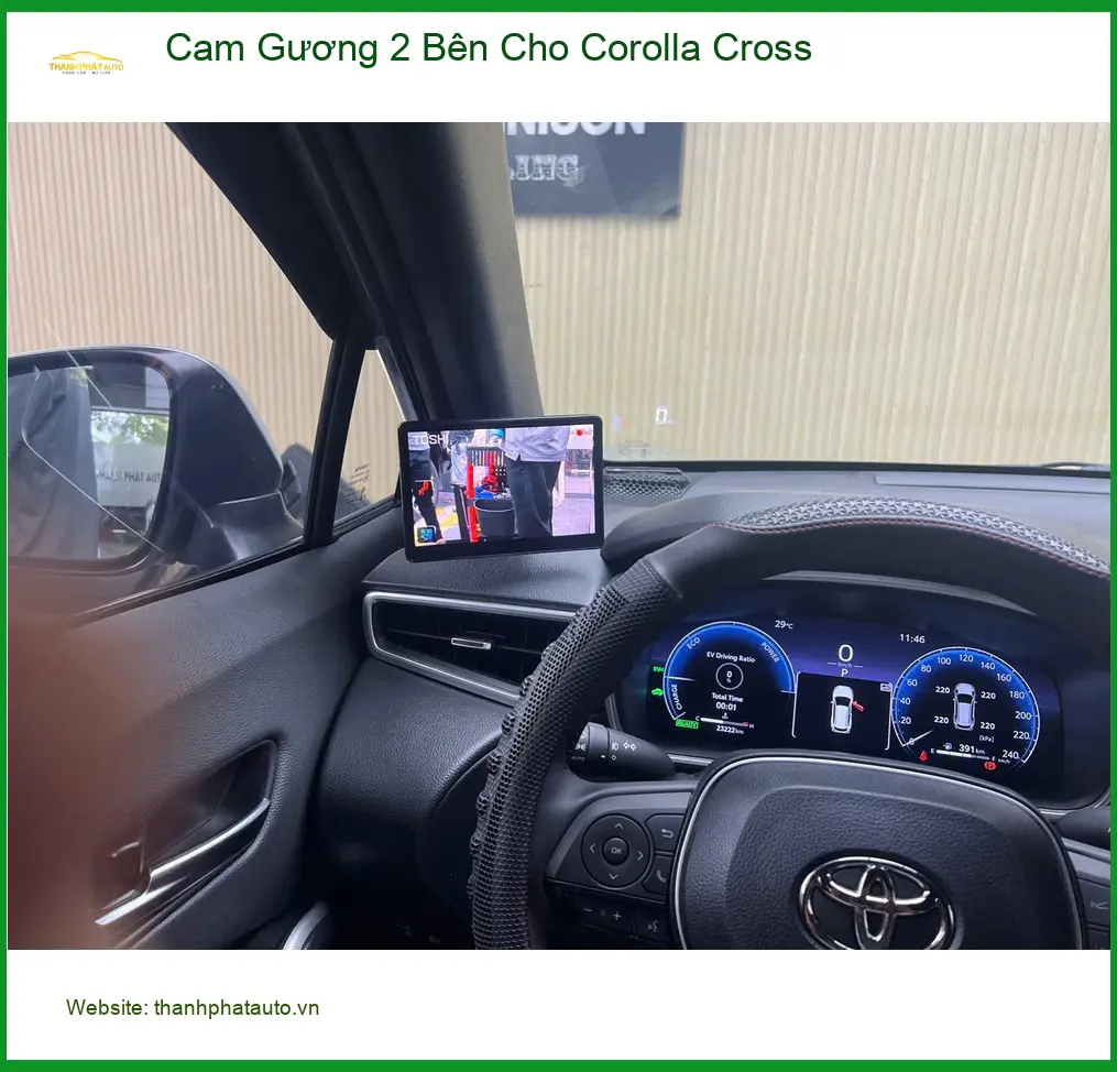 Anh Tấn lắp Cam Gương 2 Bên Cho Corolla Cross Quận 8 để tránh va quẹt