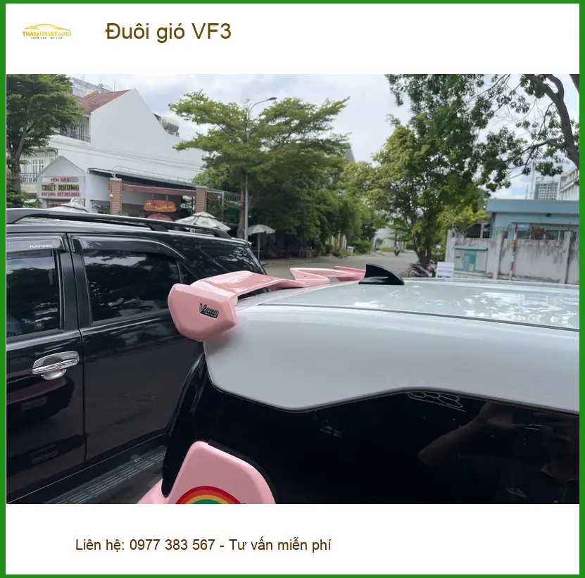 Bác Khải gắn đuôi gió VF3 tại Quận 12 cho xe thêm cá tính