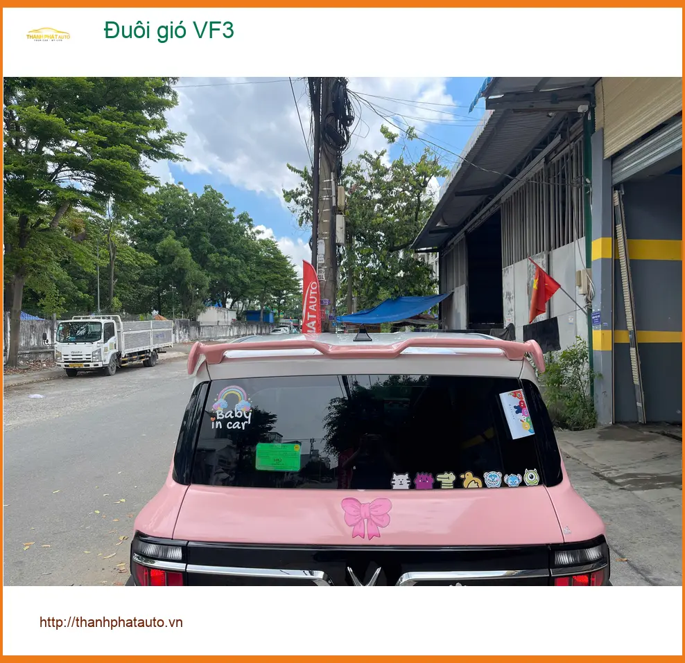 Bác Lâm gắn đuôi gió cho VF3 tại Quận Thủ Đức để xe đẹp và thể thao hơn ảnh thực tế 3