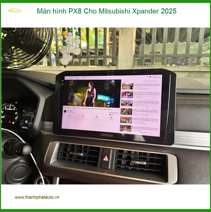Chị Phương lắp màn hình PX8 cho Mitsubishi Xpander 2025 tại Bình Chánh để trải nghiệm công nghệ mới ảnh thực tế 2