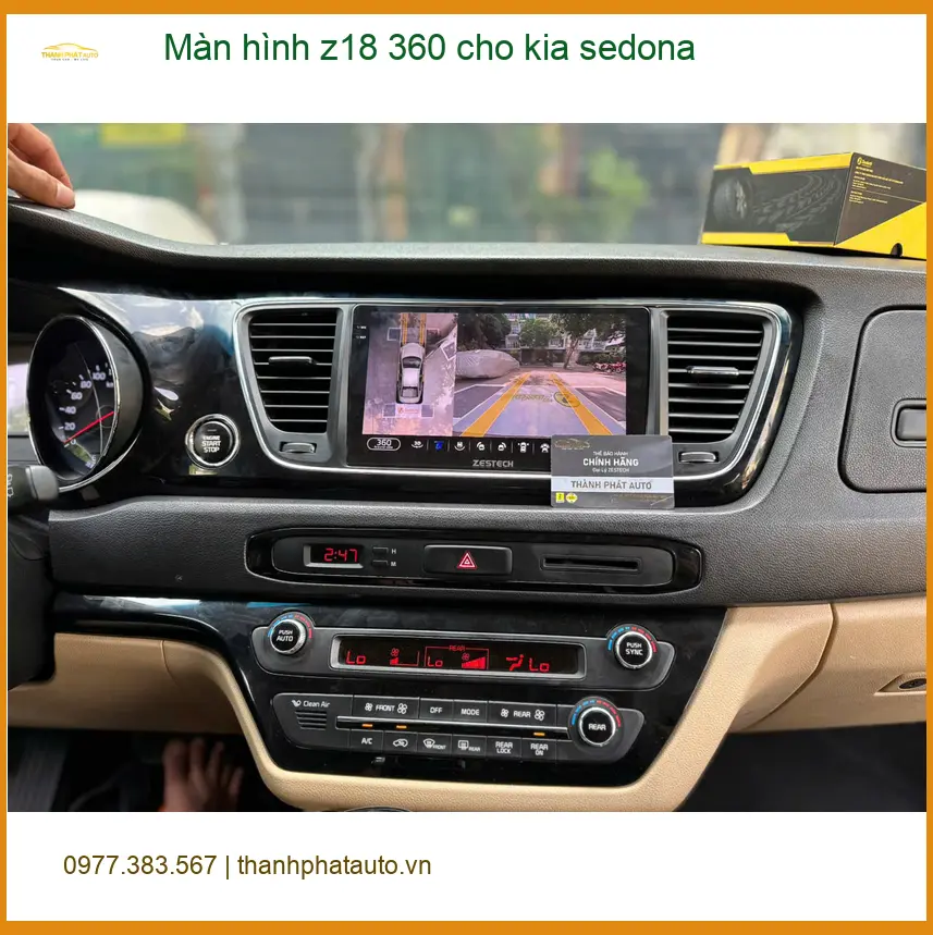 Chị Thảo lắp màn hình Z18 360 cho Kia Sedona để lái xe an toàn hơn tại Quận 12 ảnh thực tế 2