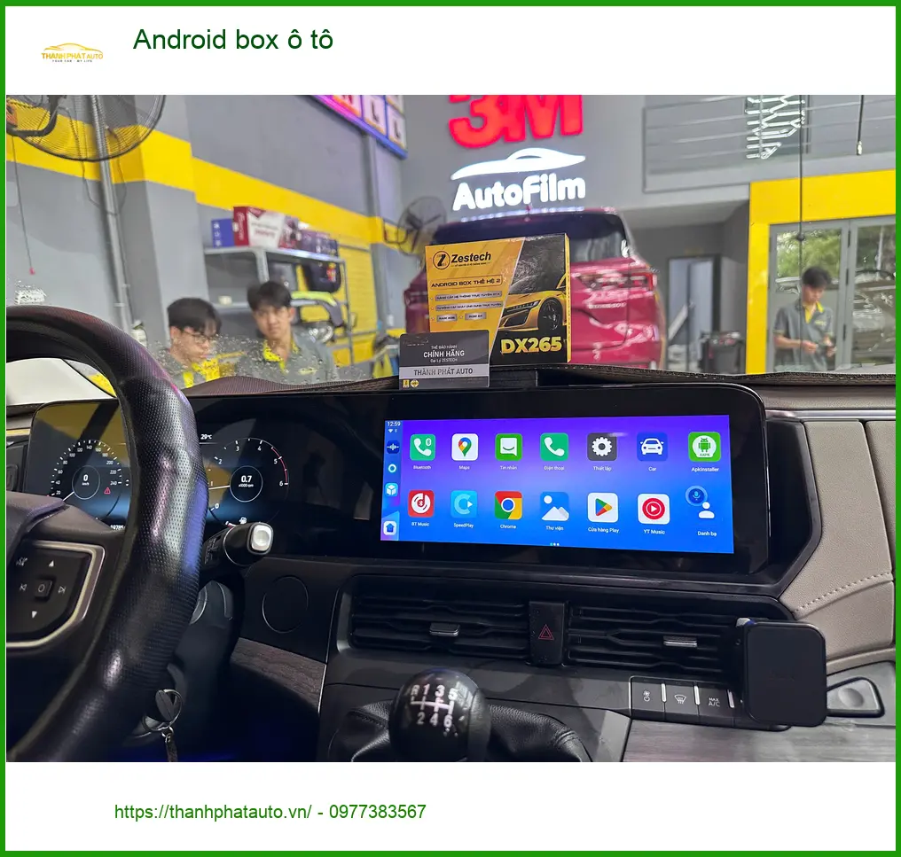Chị Mai Anh lắp Android box ô tô cho Ford Everest tại Thủ Đức để xem phim ảnh thực tế 4