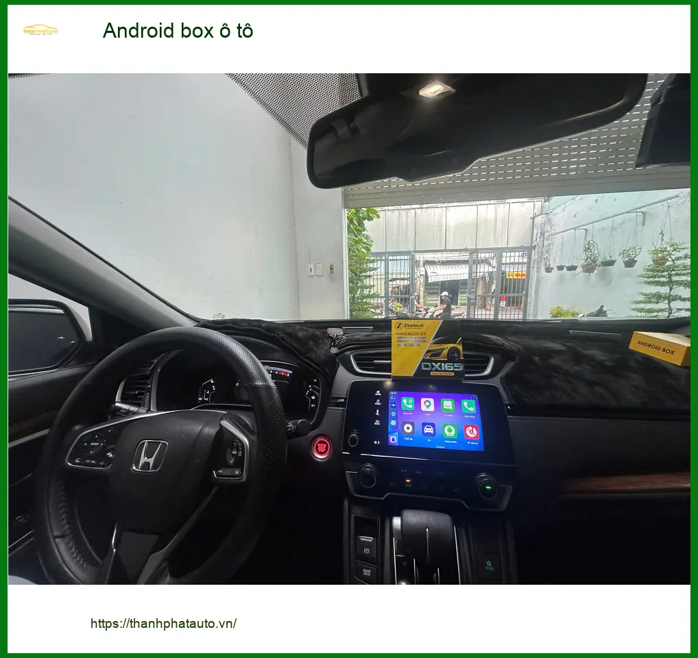 Chị Thanh lắp Android box ô tô Honda CRV tại Thủ Đức để nâng cấp tính năng giải trí