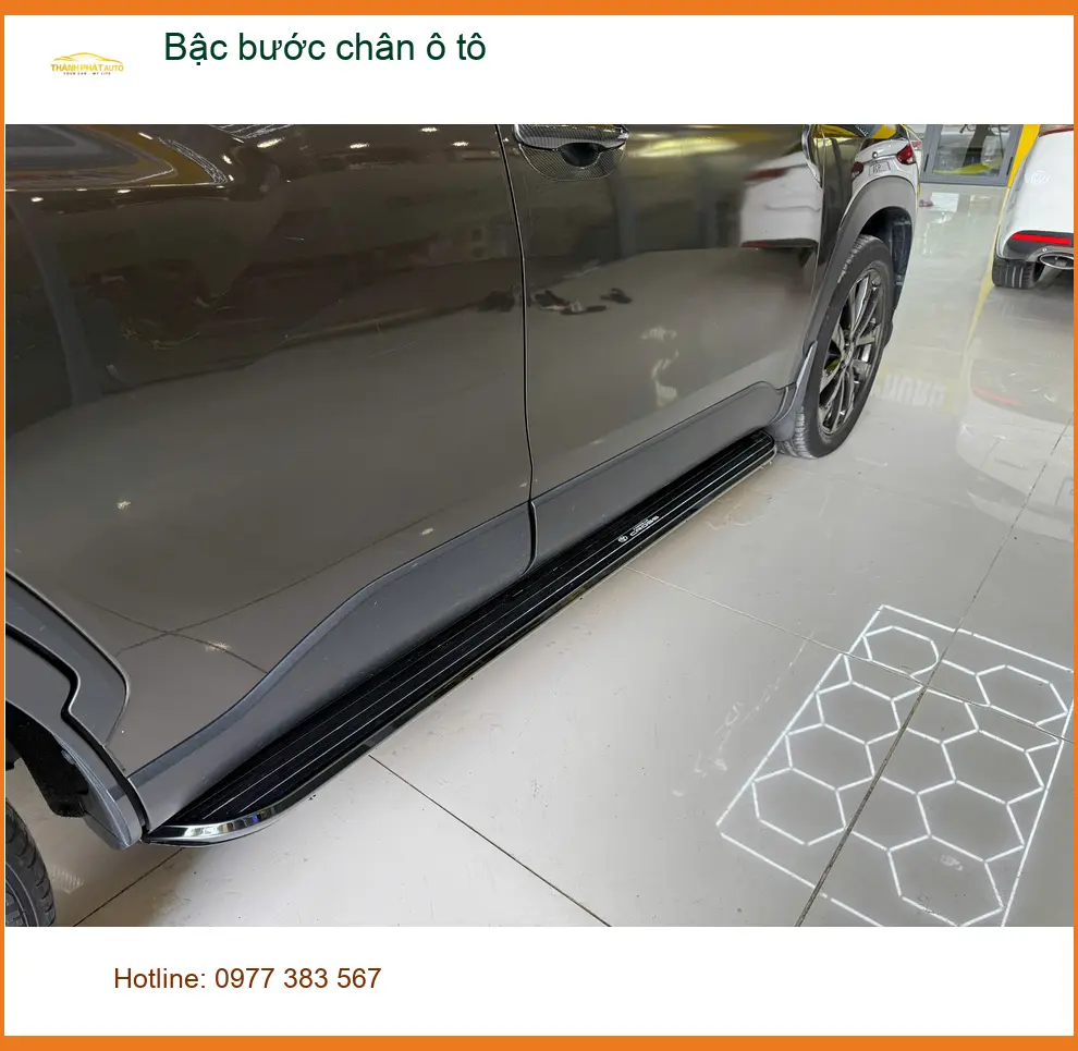 Anh Dũng lắp bậc bước chân ô tô Hyundai SantaFe tại Quận 8 uy tín ảnh thực tế 4