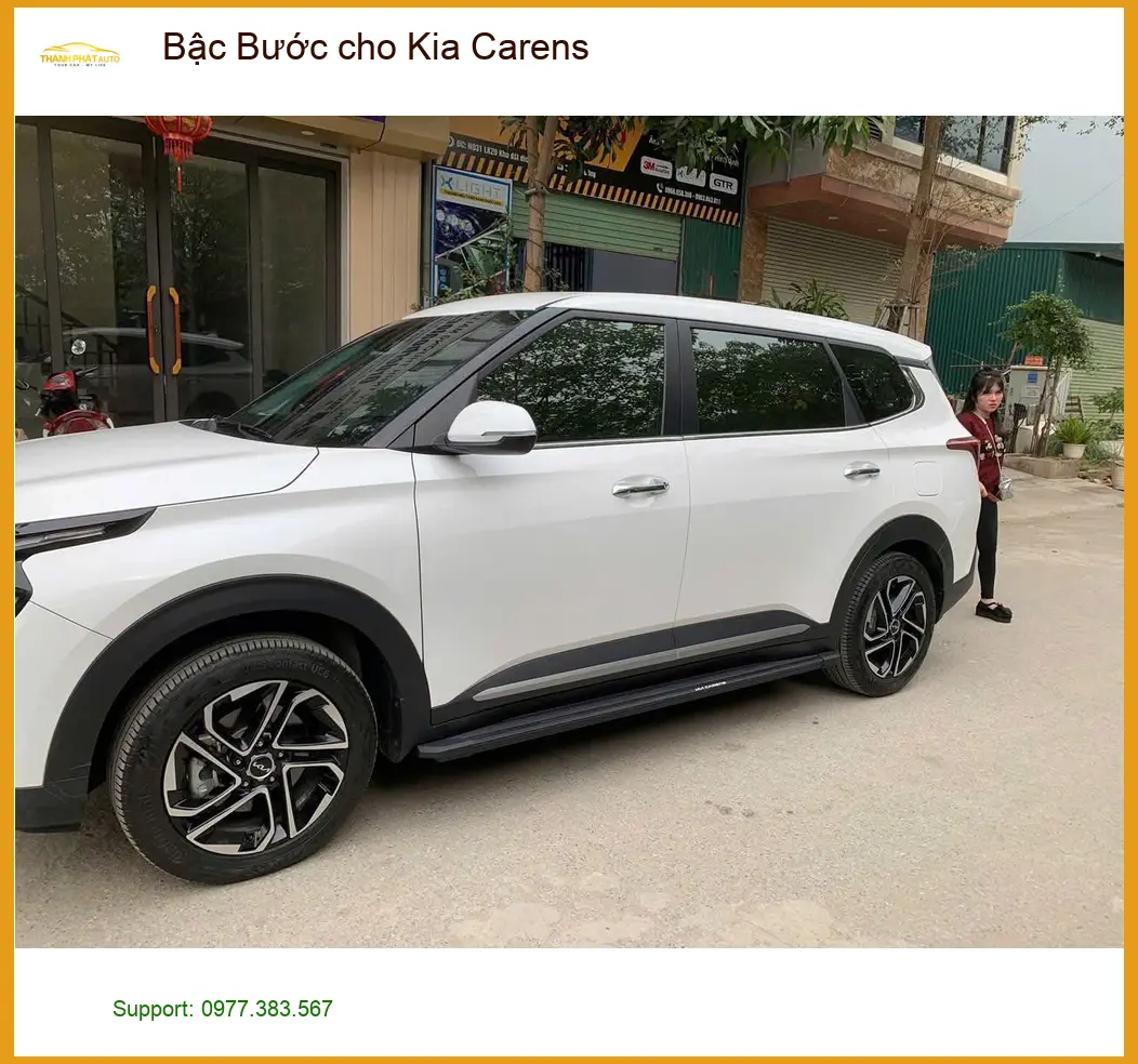 Anh Tùng lắp Bậc Bước cho Kia Carens tại Quận 9 tiện lợi cho gia đình ảnh thực tế 2
