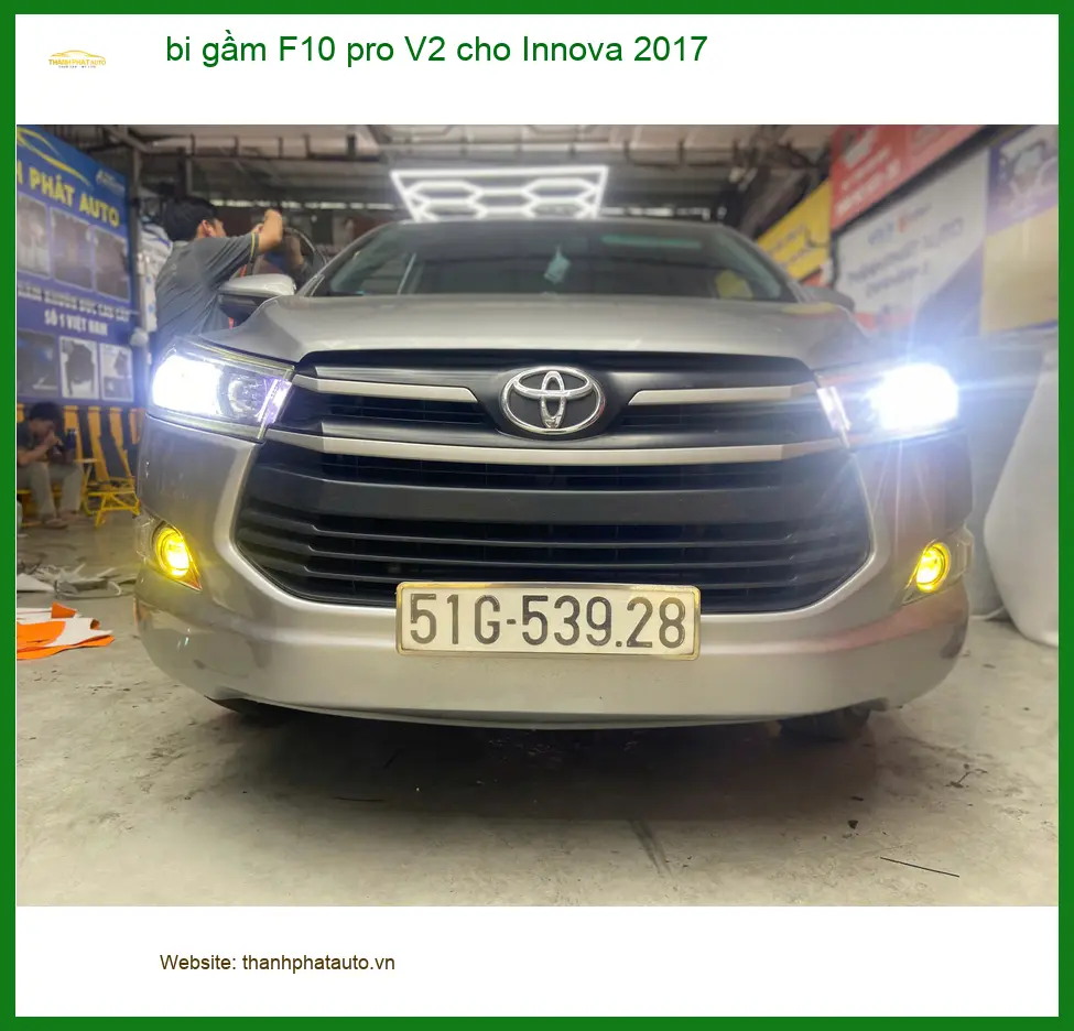 Chị Thảo lắp bi gầm F10 pro V2 Innova 2017 sáng hơn tại Quận Bình Tân ảnh thực tế 2
