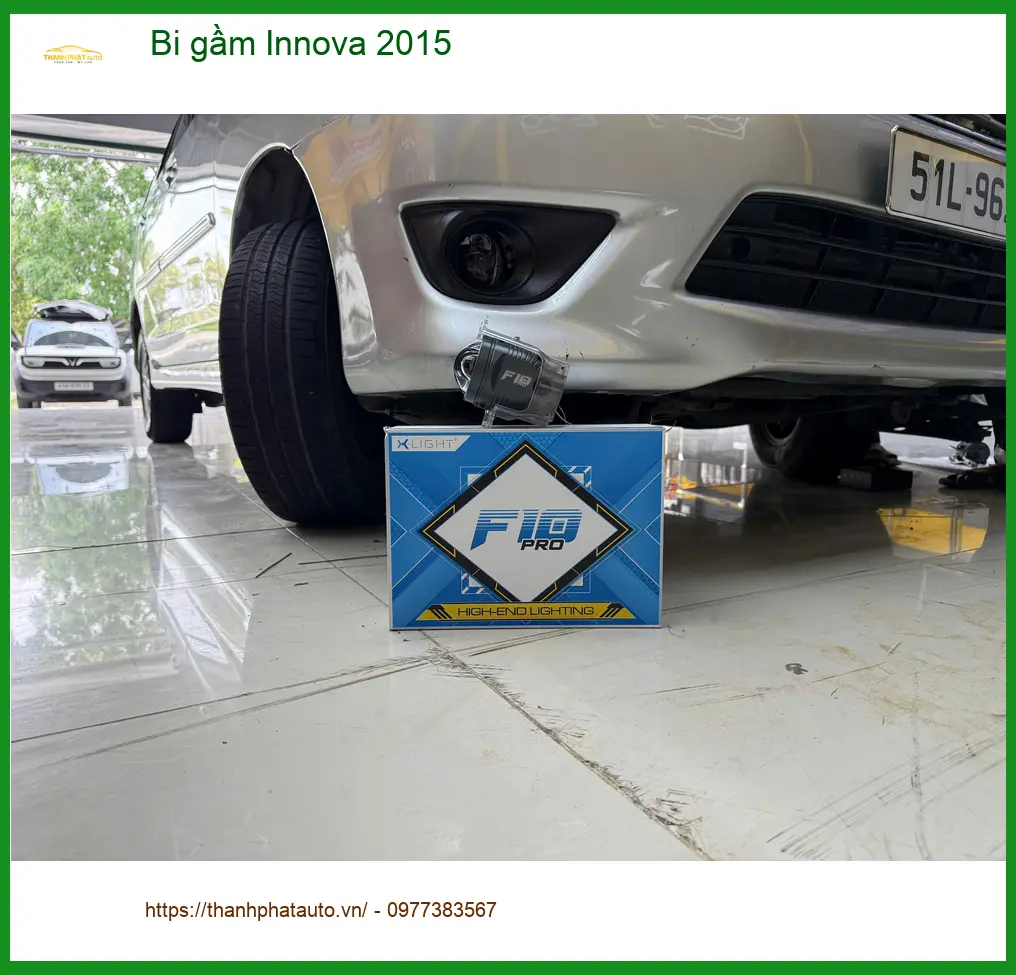 Chú Hải độ bi gầm cho Innova 2015 tại Quận 2 vì đèn zin quá mờ ảnh thực tế 2