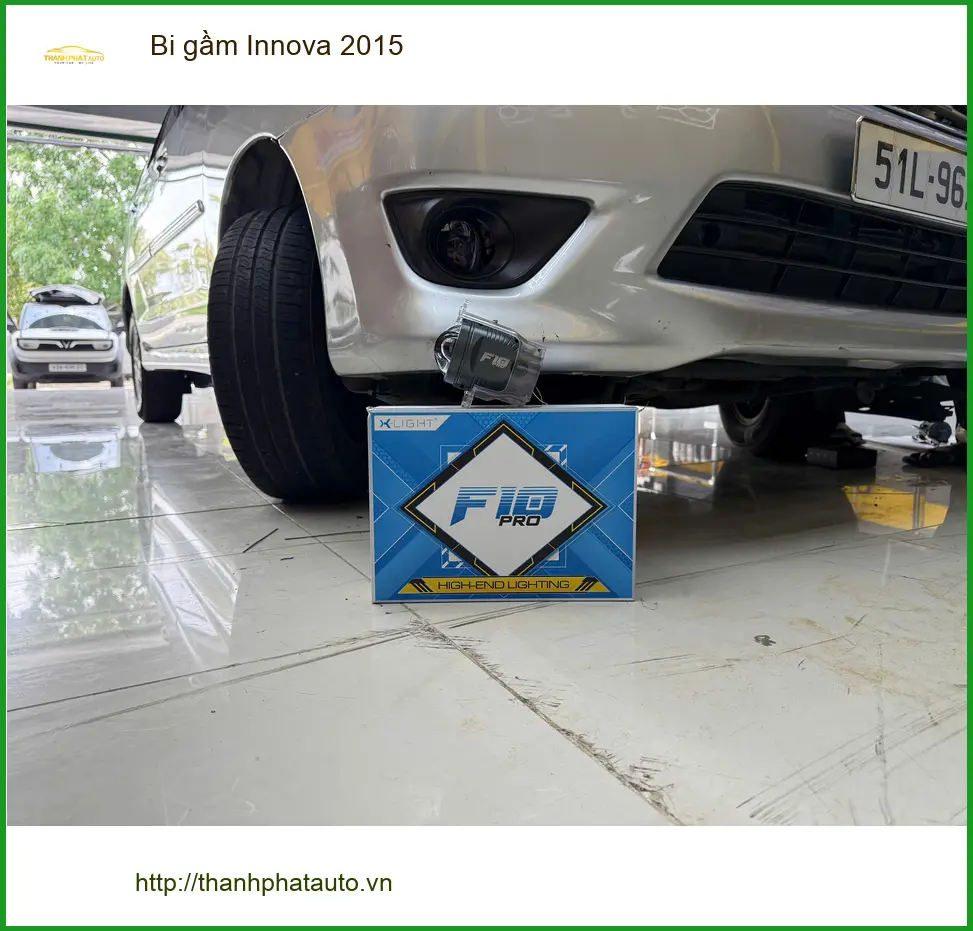 Chị Thanh độ bi gầm Innova 2015 vì đèn xe yếu khó đi đêm tại Quận Phú Nhuận ảnh thực tế 5